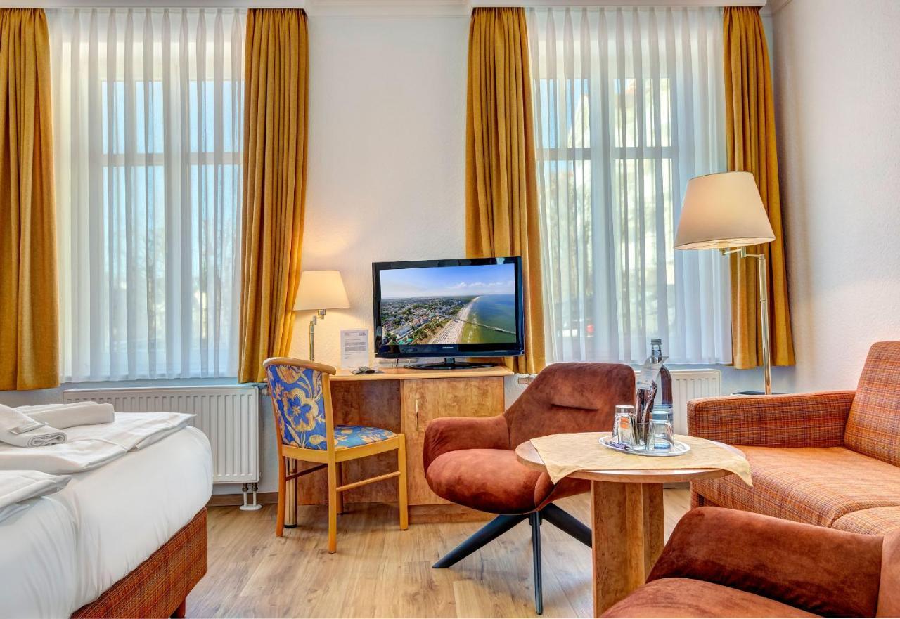 Haus Seeblick Hotel Garni & Ferienwohnungen Zinnowitz Exterior photo